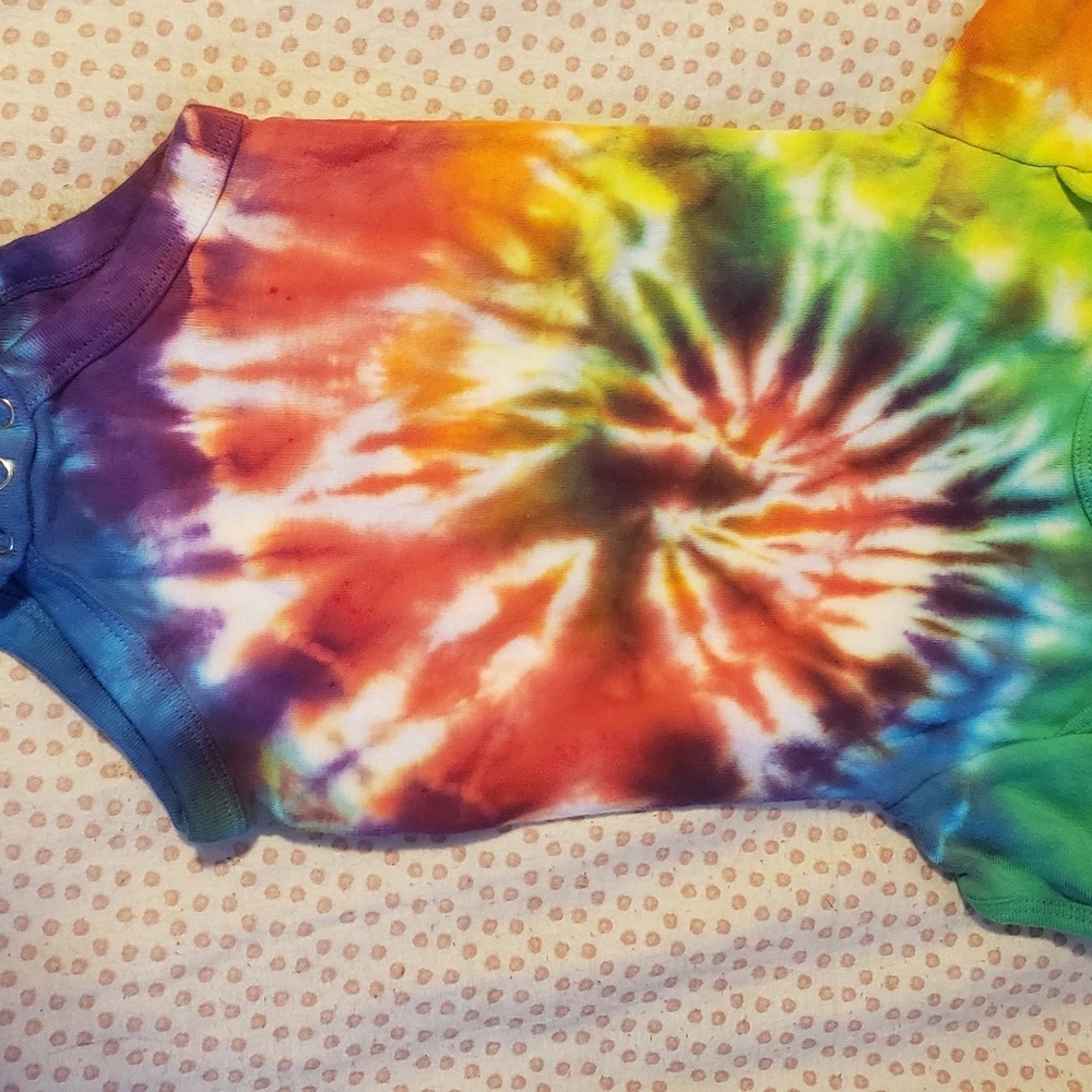 tie dye baby onesie brand new hand made